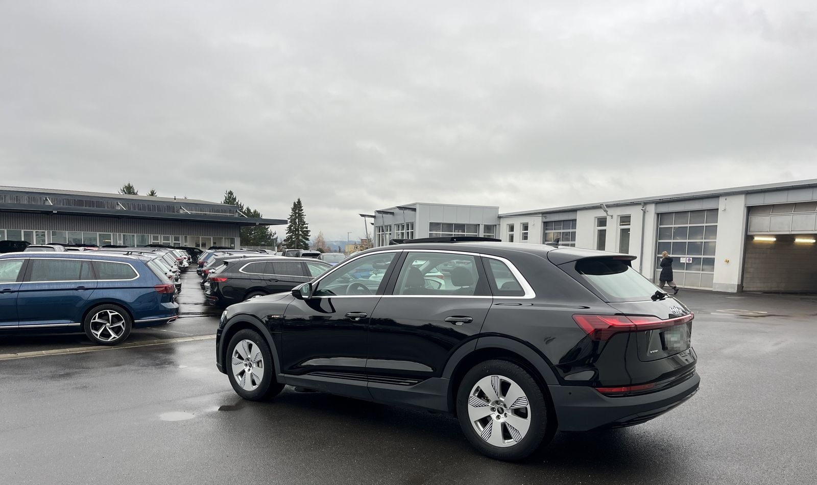 Audi e-tron 149€ m.20% Anz. 19 Zoll AHK Panorama el.K foto 8