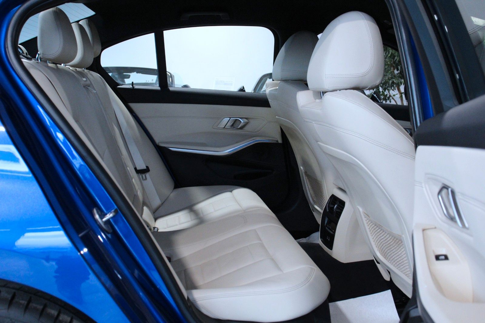 BMW 320e (G20) M Sport *Laser*HUD*Kamera*Leder*HiFi foto 17