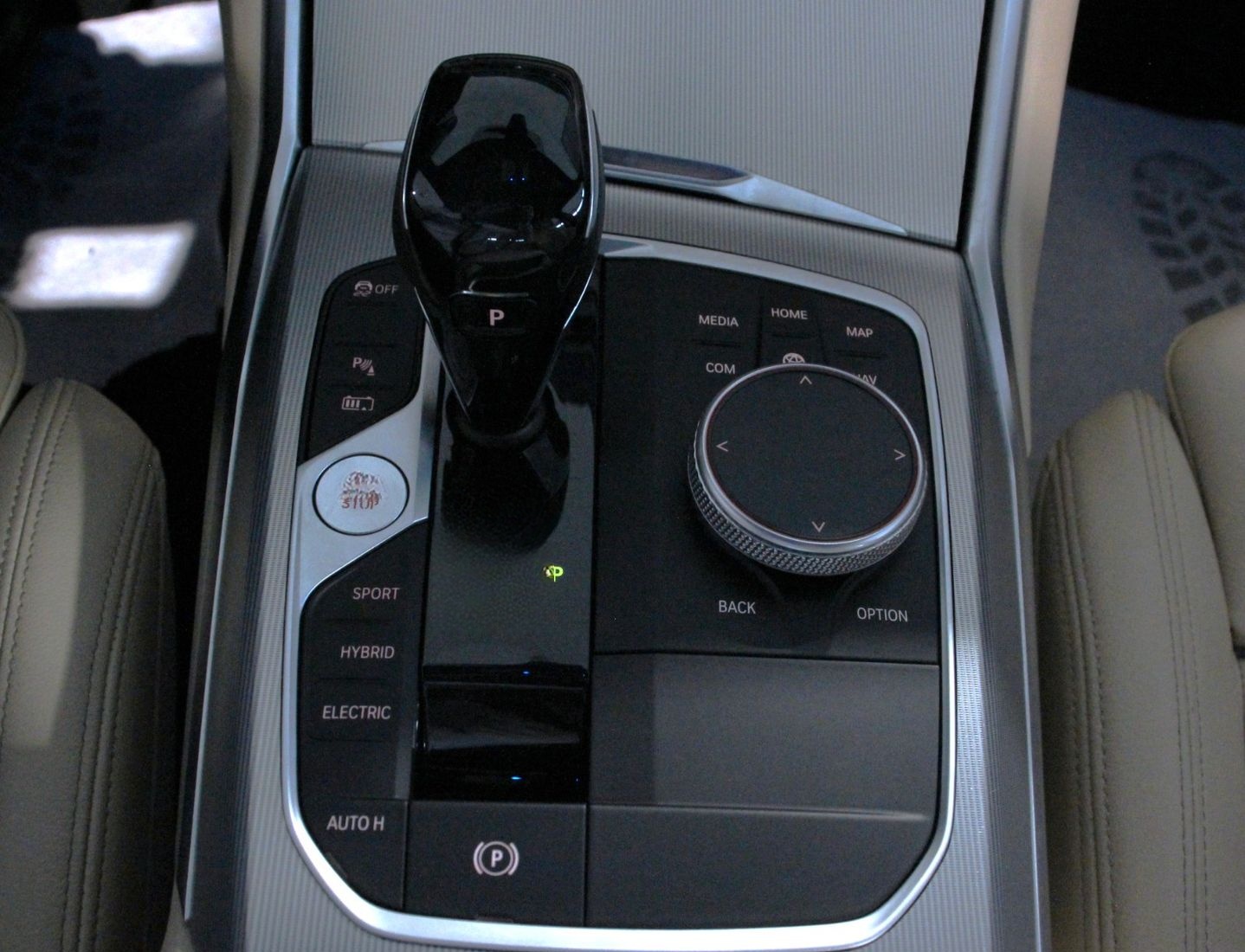 BMW 320e (G20) M Sport *Laser*HUD*Kamera*Leder*HiFi foto 19