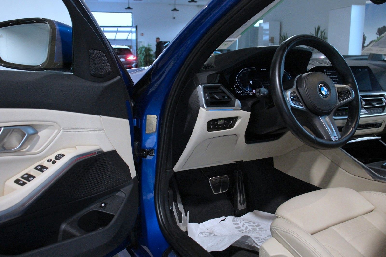 BMW 320e (G20) M Sport *Laser*HUD*Kamera*Leder*HiFi foto 9