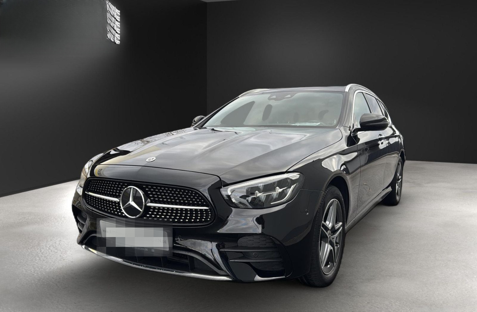 Mercedes-Benz E 300 de AMG Allrad Navi*Leder*HeadUp*AHK*LED*DA foto 4