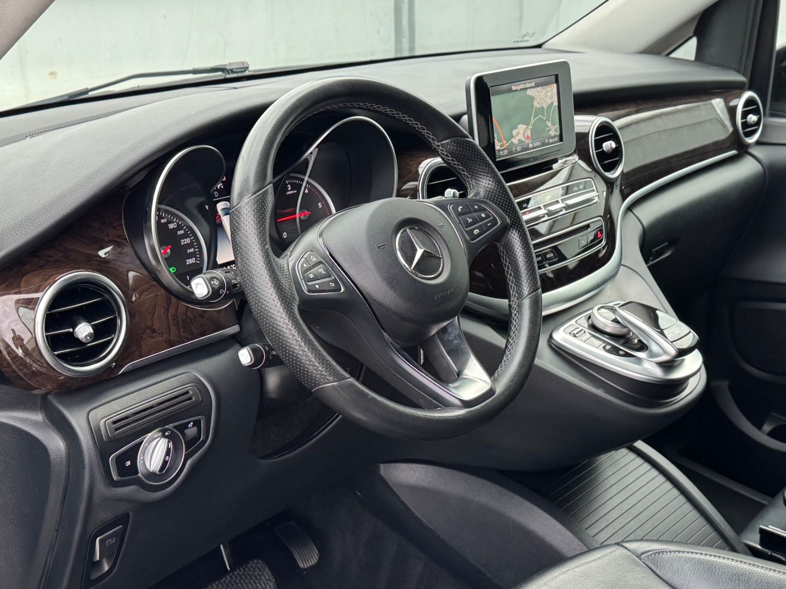 Mercedes-Benz V 250 2.2 CDI  Extralang Avantgarde ILS 7Sitz E6 foto 12