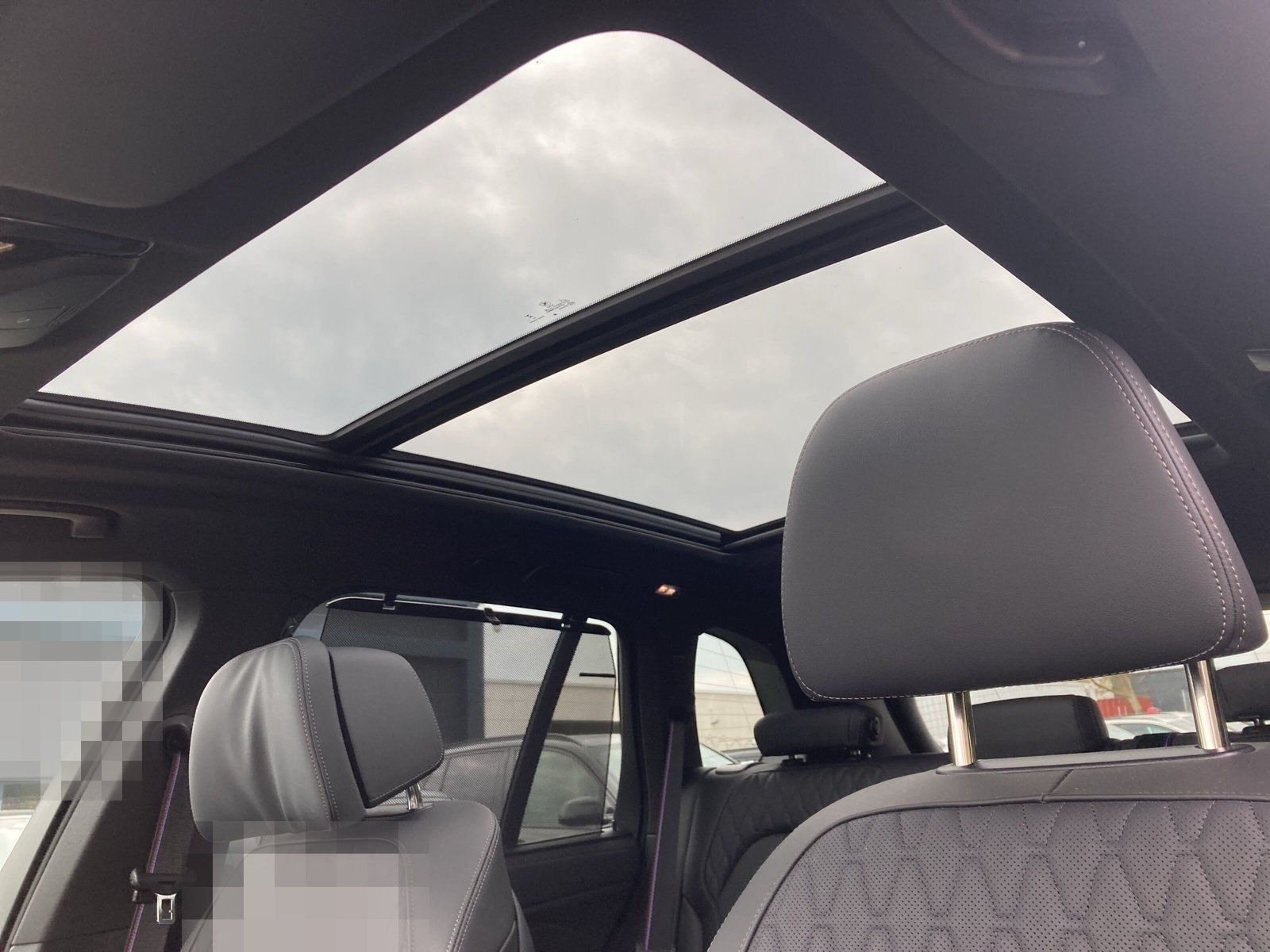BMW X5 xDrive30d M Sport AHK Massage Standhzg Pano foto 14
