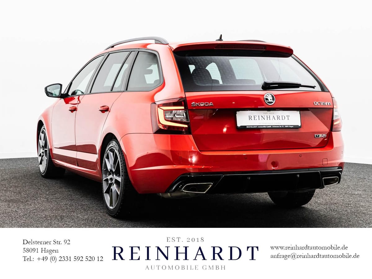 Skoda OCTAVIA COMBI RS 245 18Z. LED ACC TOTW DCC StHz foto 11