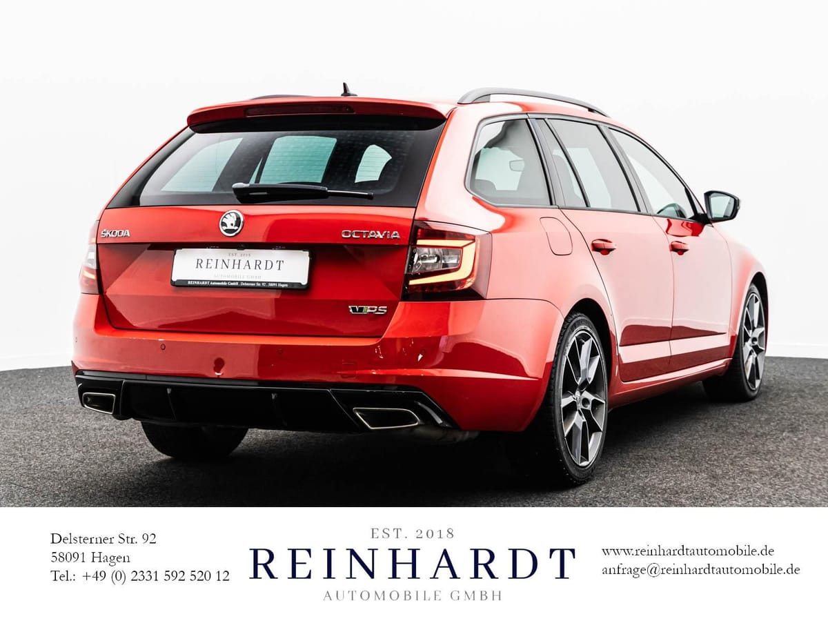 Skoda OCTAVIA COMBI RS 245 18Z. LED ACC TOTW DCC StHz foto 9