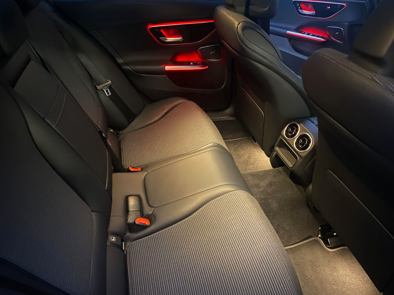 Mercedes-Benz C 220 T d  4M All Ter Head Up 360° Pano Totw.1.H foto 23