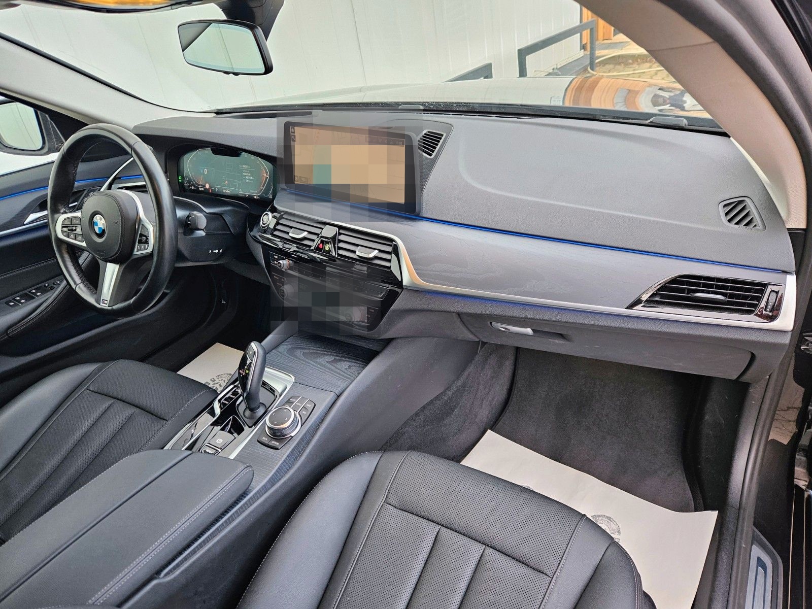 BMW 520d*HUD*AHK*Dr.Ass.+*ACC*KAMERA*M-LENKRAD foto 15
