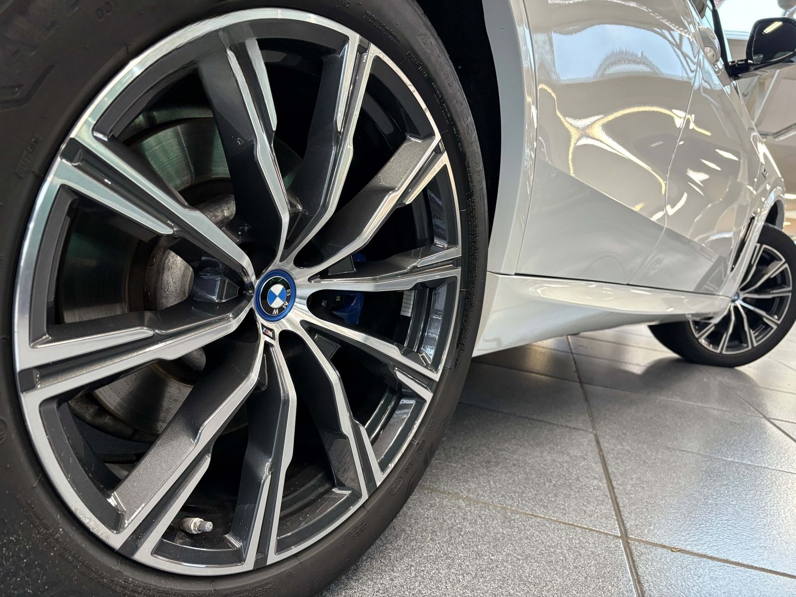 BMW X5 xDrive45e M Sport LED 2-Achs Luft. AHK LC Pro foto 4