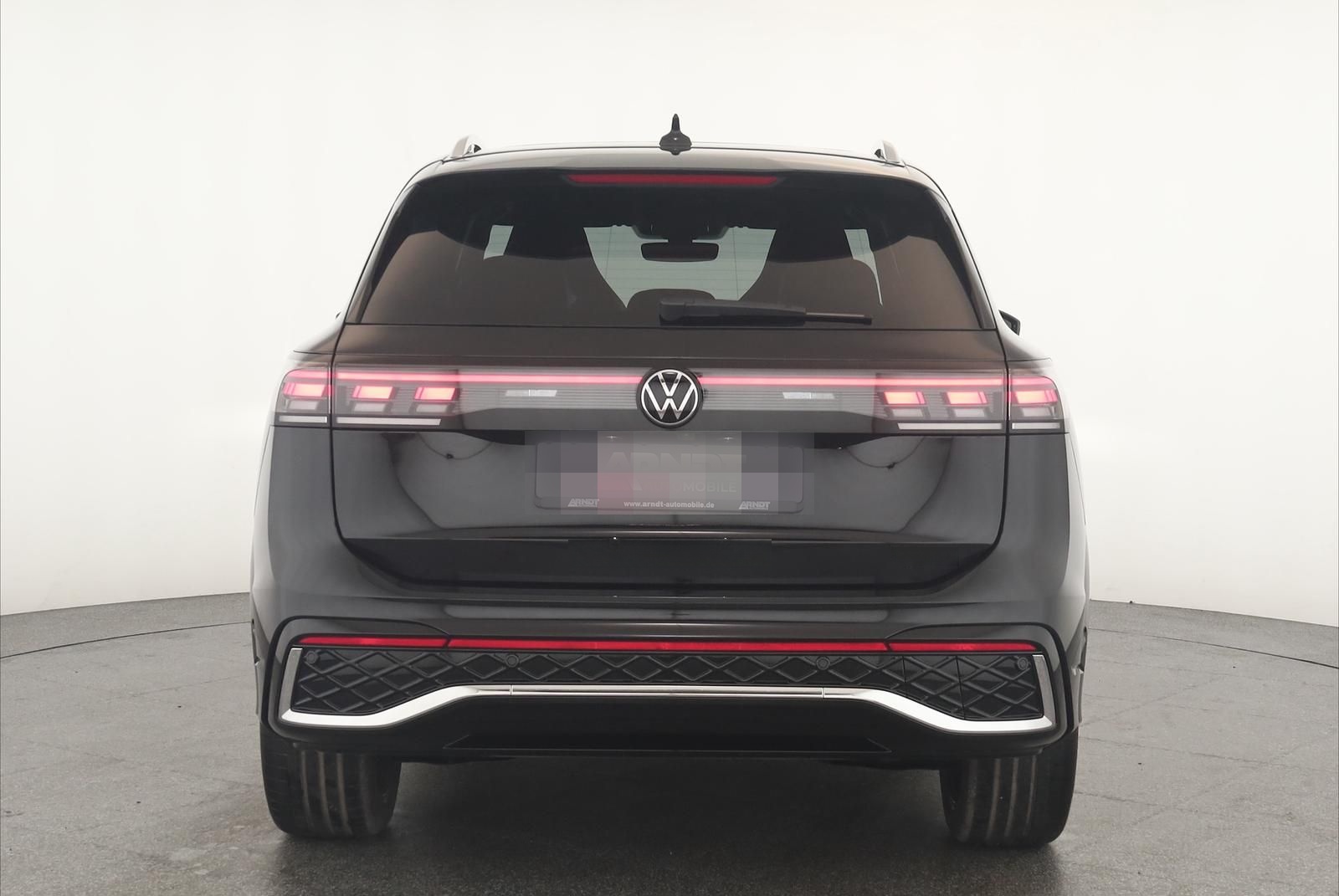 Volkswagen Tiguan 2.0 TSI DSG 4M R-Line IQ Pano Nav ACC 360 foto 6