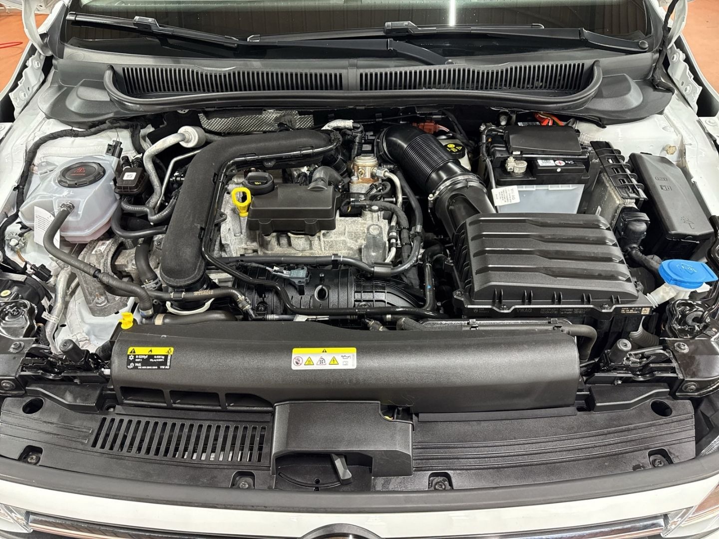 Volkswagen Polo 1.0 TSI Highline DSG ACC+Einparkh+LED+Sitzh foto 7