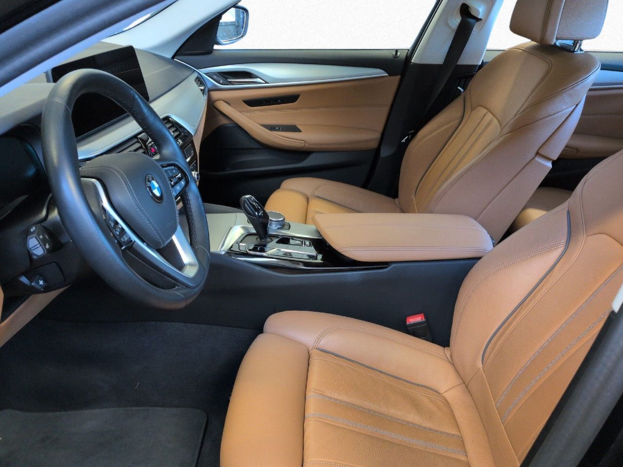 BMW 520d xD Laser DAPr HUD Standh 360° KomfSitz foto 11