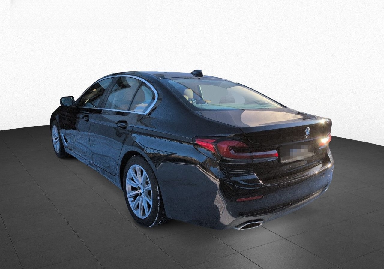 BMW 520d xD Laser DAPr HUD Standh 360° KomfSitz foto 9