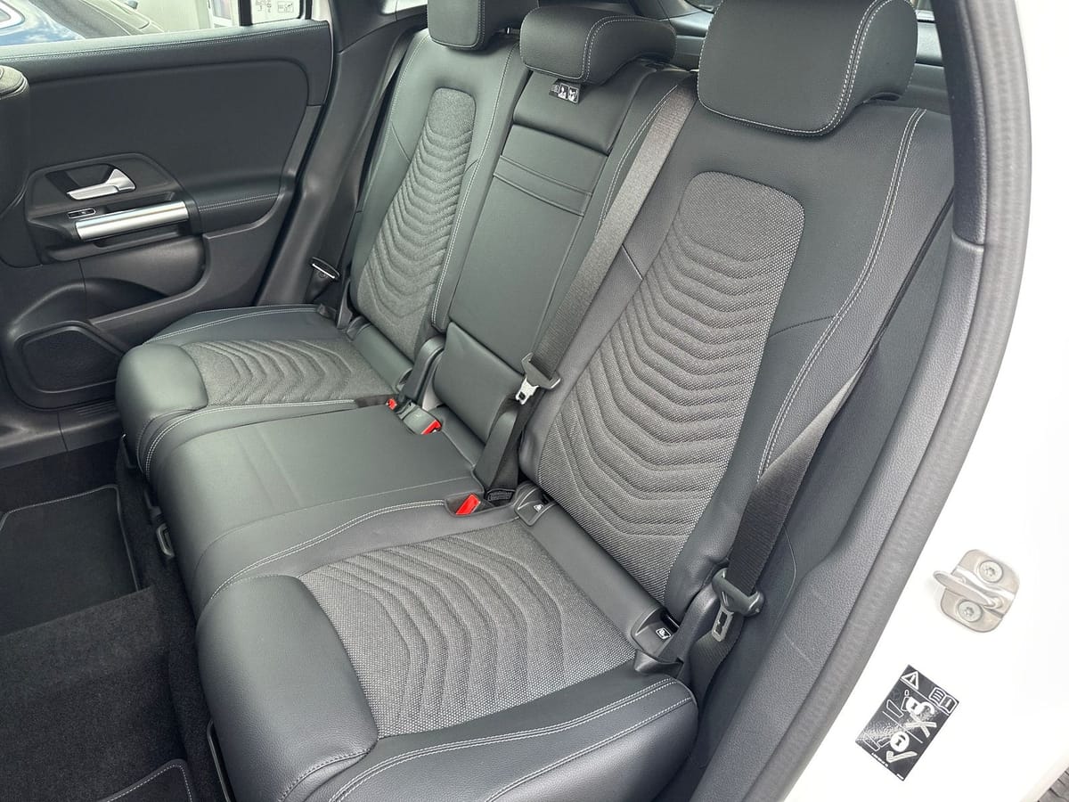 Mercedes-Benz GLA 250 e Progressive Advanced NAV LED ACC foto 11
