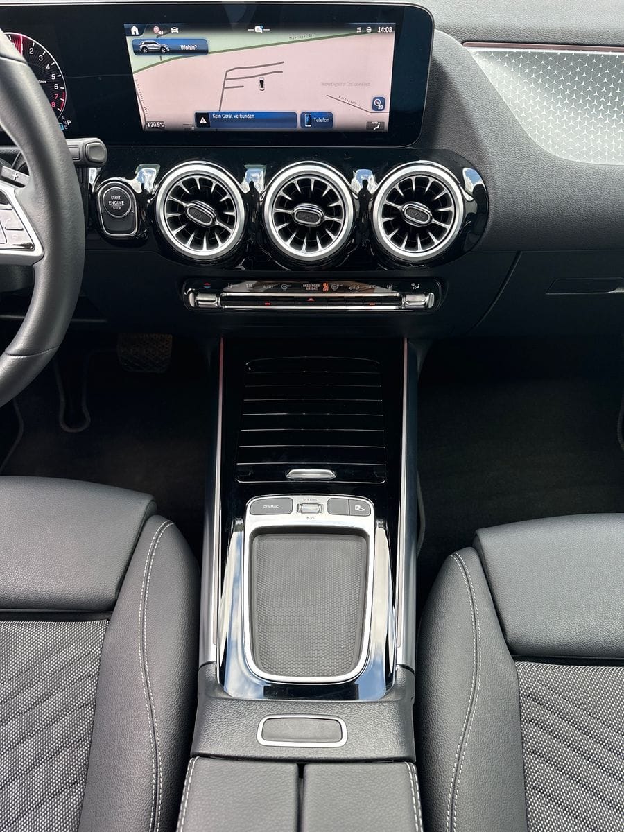 Mercedes-Benz GLA 250 e Progressive Advanced NAV LED ACC foto 14