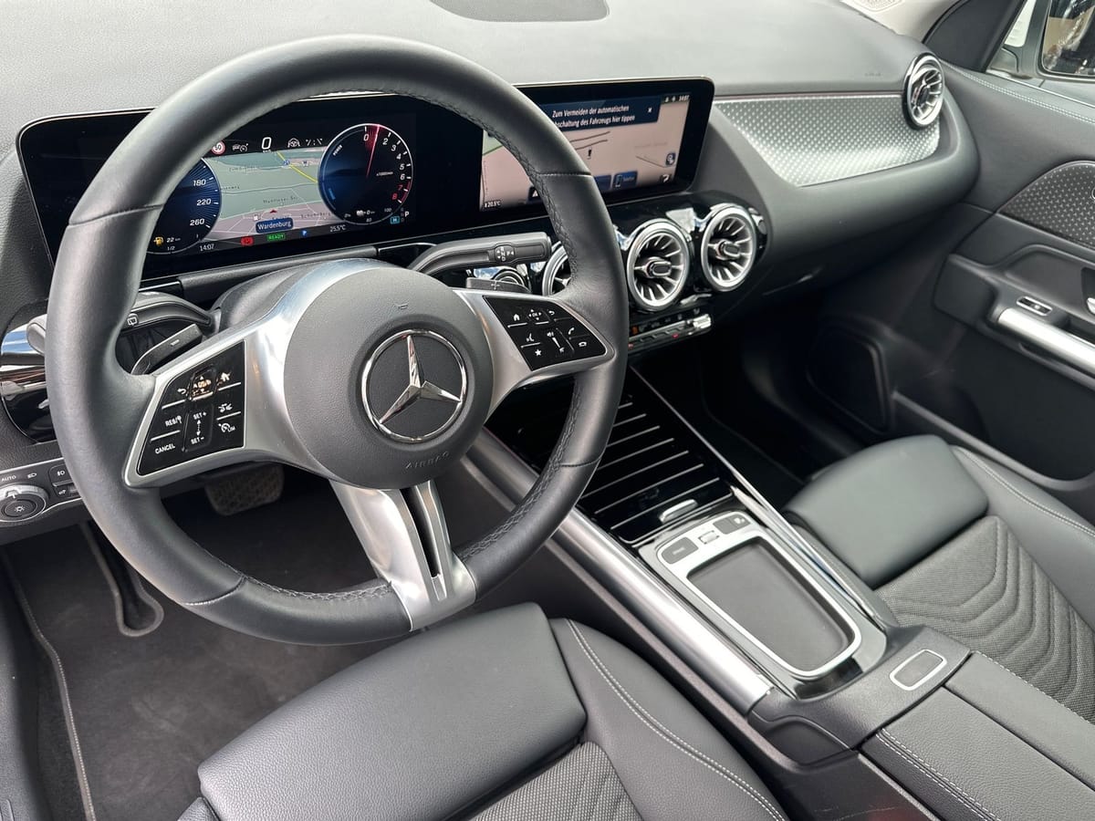 Mercedes-Benz GLA 250 e Progressive Advanced NAV LED ACC foto 8