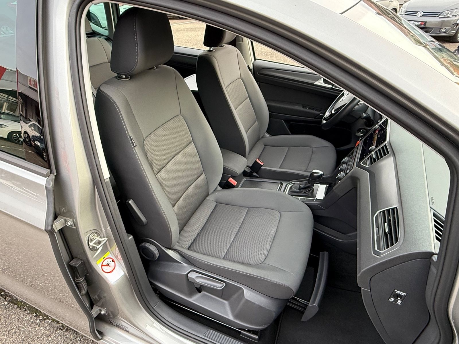 Volkswagen Golf Sportsvan VII Autm. ACC Klima Kamera Navi foto 15