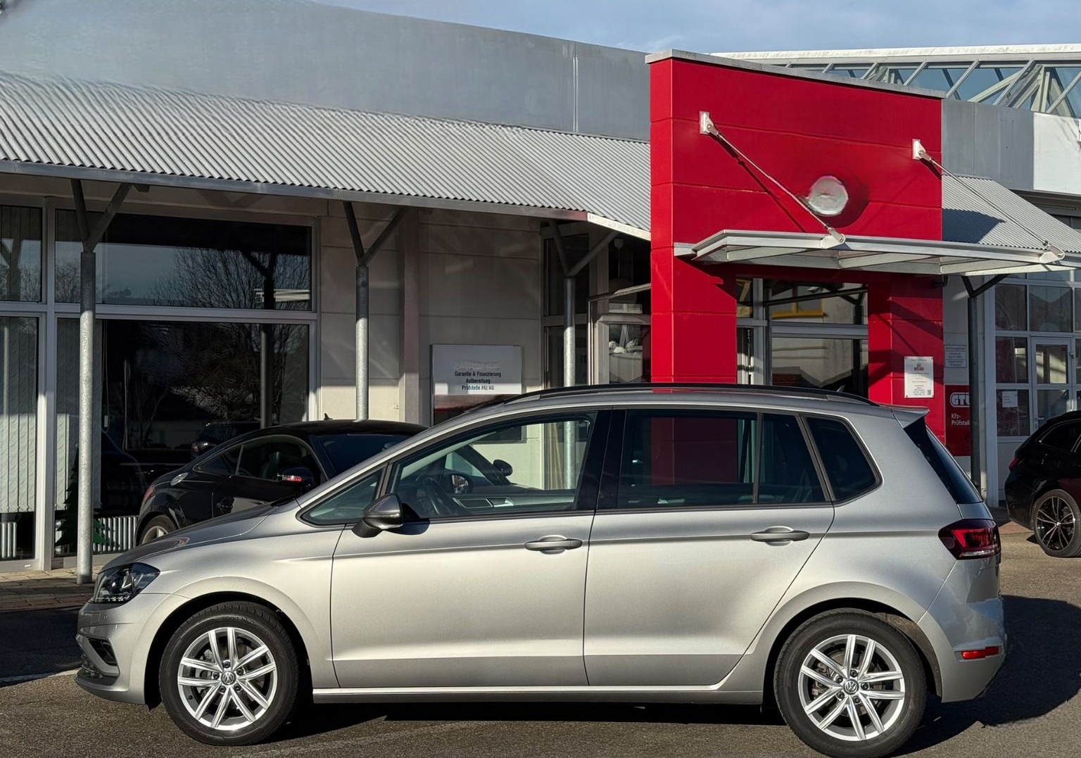 Volkswagen Golf Sportsvan VII Autm. ACC Klima Kamera Navi foto 6