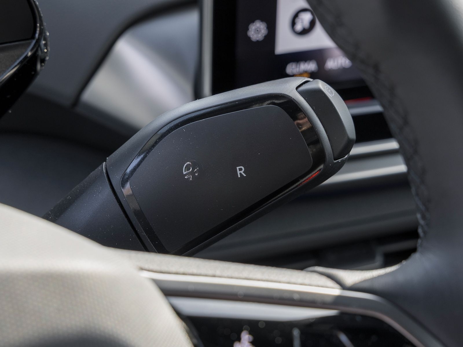 Volkswagen ID.4 Pure WÄRMEPUMPE NAVI-PRO GJ-REIFEN IQ-LIGHT foto 8