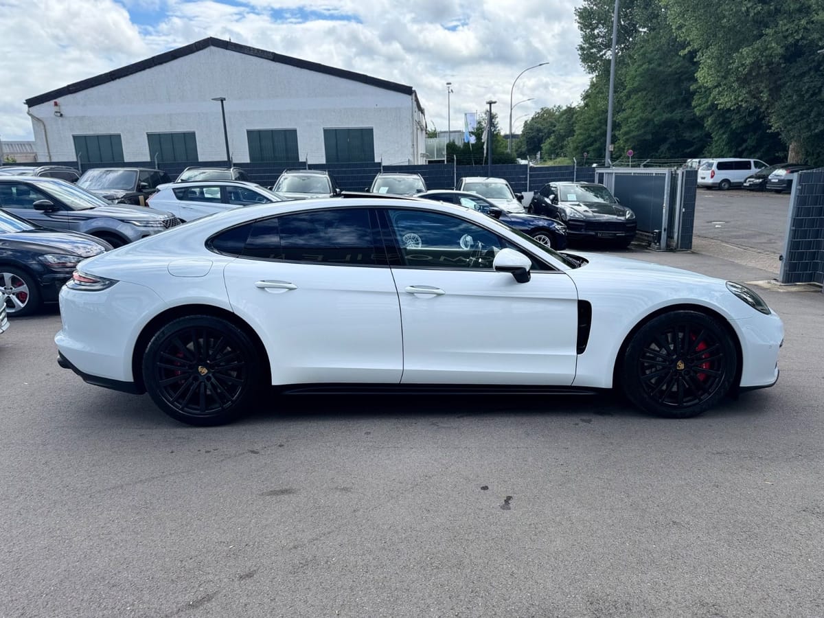Porsche PANAMERA GTS SPORT-DESIGN SOFTCLOSE SPORT-ABGAS foto 11