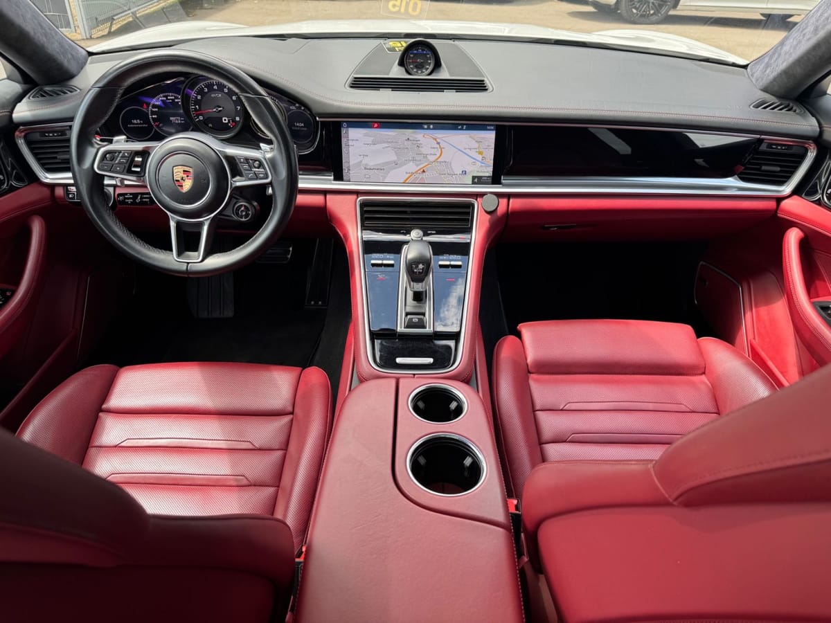 Porsche PANAMERA GTS SPORT-DESIGN SOFTCLOSE SPORT-ABGAS foto 20
