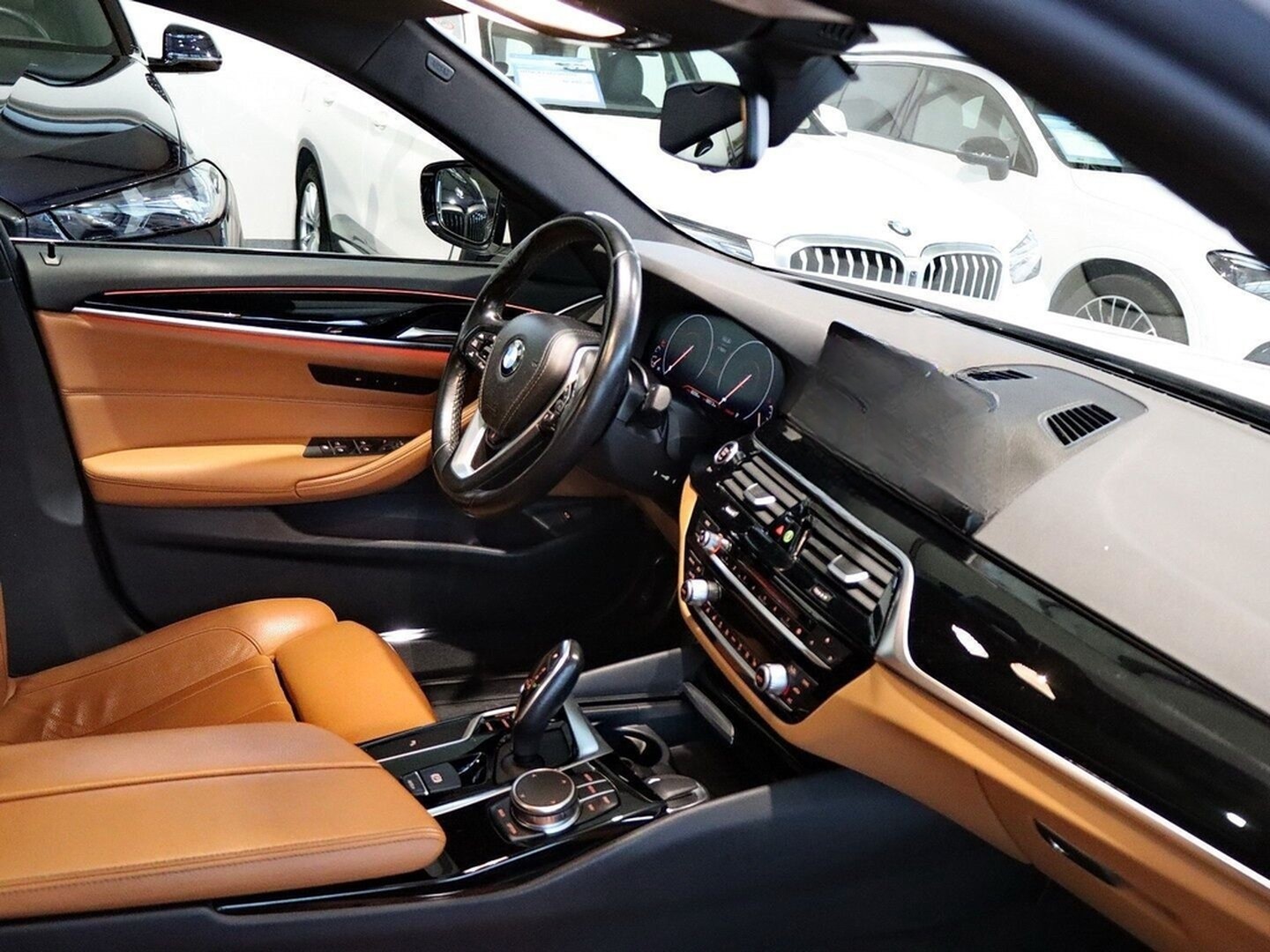 BMW 530d Sport Line "Limousine" AHK Head-Up foto 7