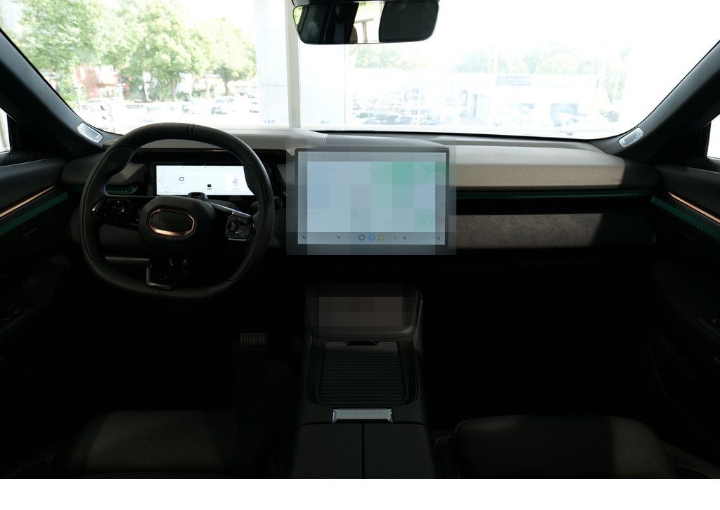 Lynk&Co 08 More KAMERA NAVI ACC AKTIVSITZE LED PANO 360° foto 12