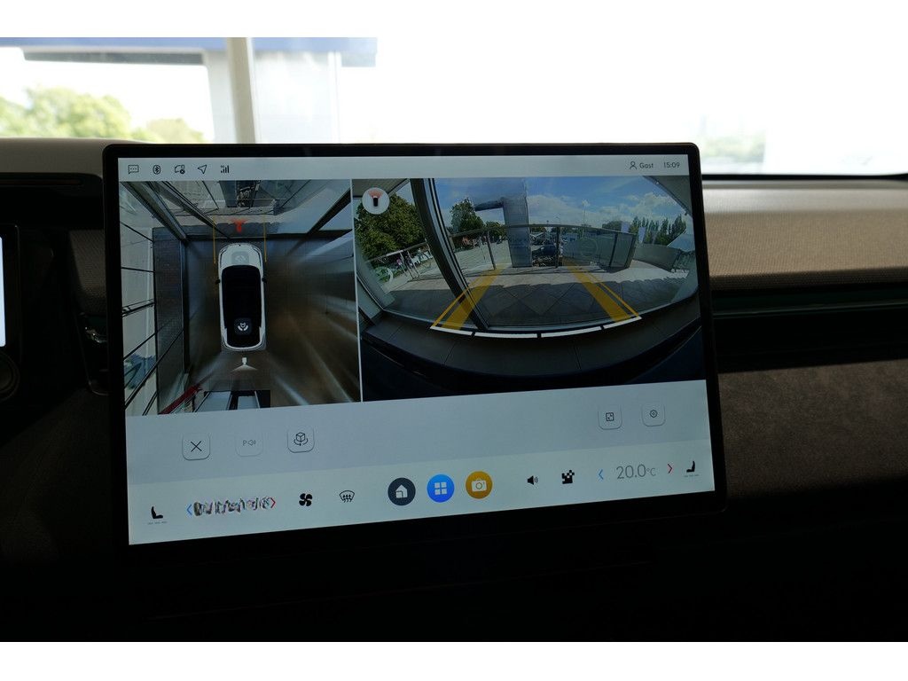 Lynk&Co 08 More KAMERA NAVI ACC AKTIVSITZE LED PANO 360° foto 21