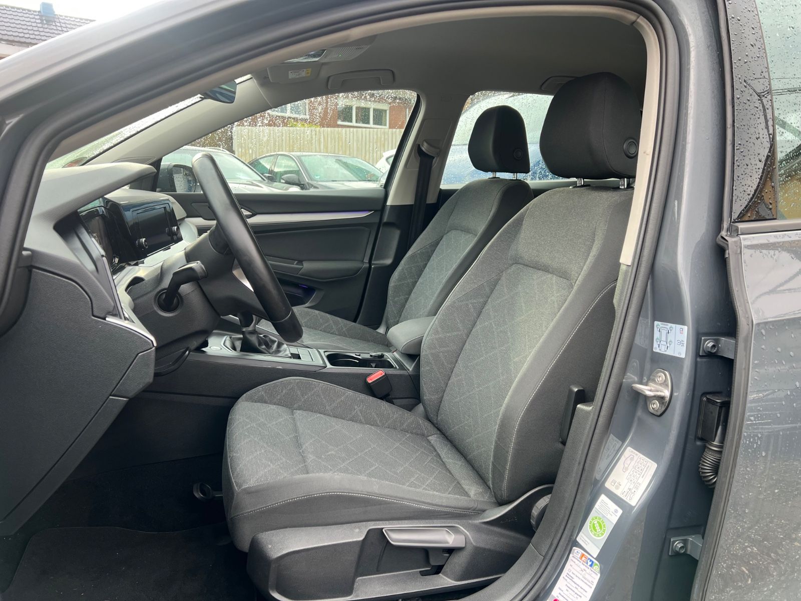 Volkswagen Golf VIII Lim. Life*PDC*SHZ*AHK*** foto 11
