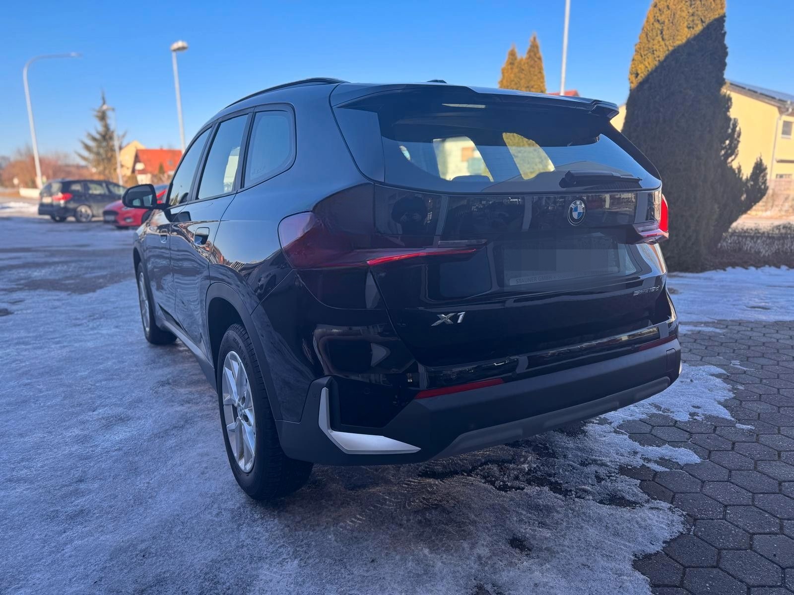 BMW X1 18d sDrive KAMERA NAVI KLIMAAUTOMATIK DAB AHK foto 12