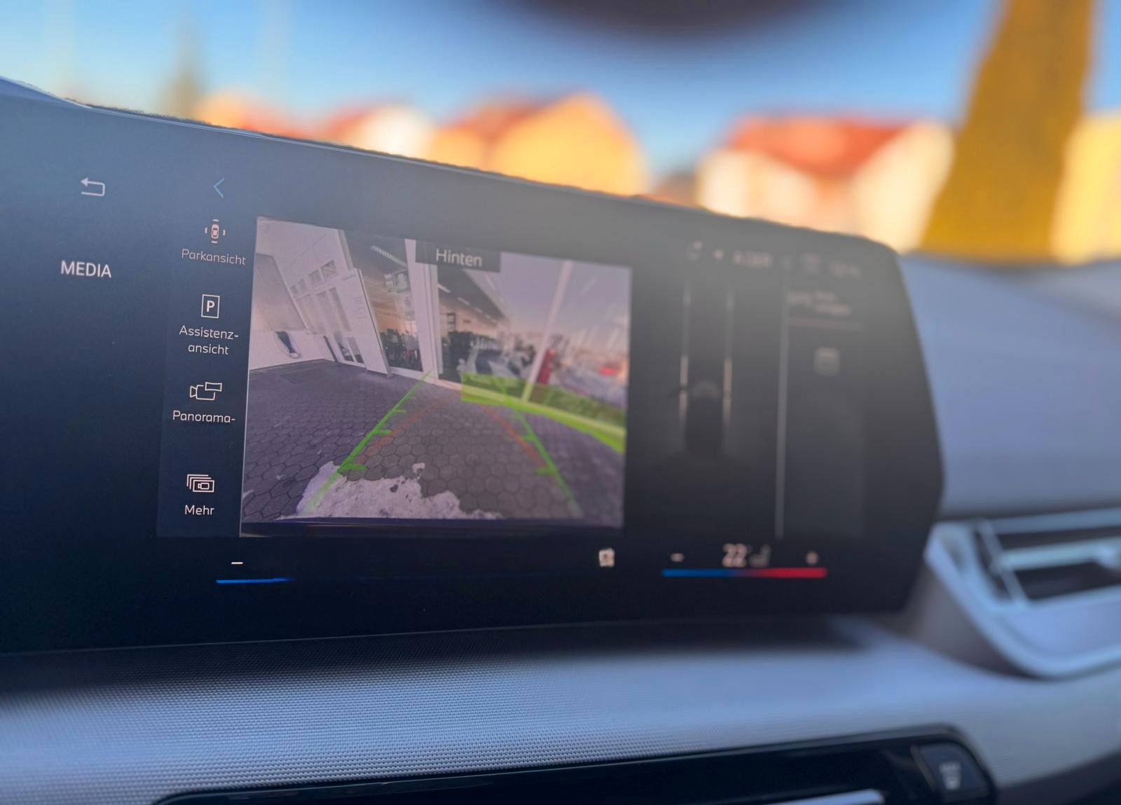 BMW X1 18d sDrive KAMERA NAVI KLIMAAUTOMATIK DAB AHK foto 19