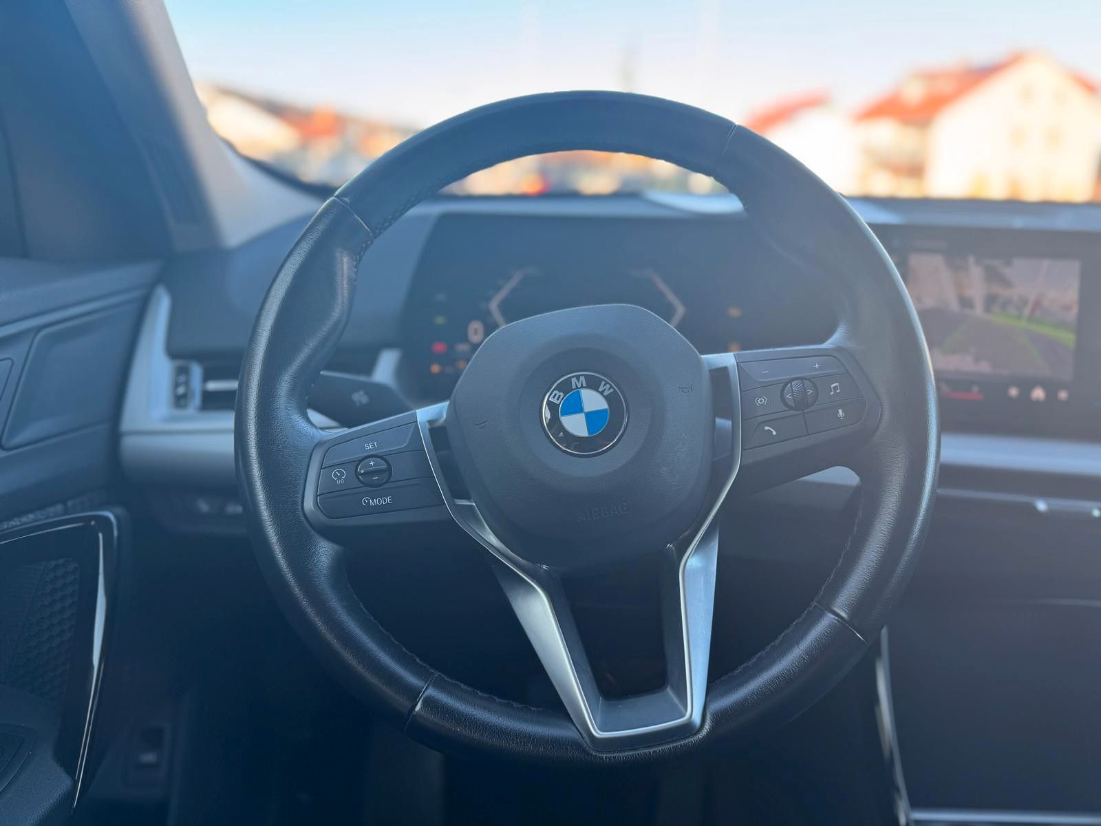 BMW X1 18d sDrive KAMERA NAVI KLIMAAUTOMATIK DAB AHK foto 22
