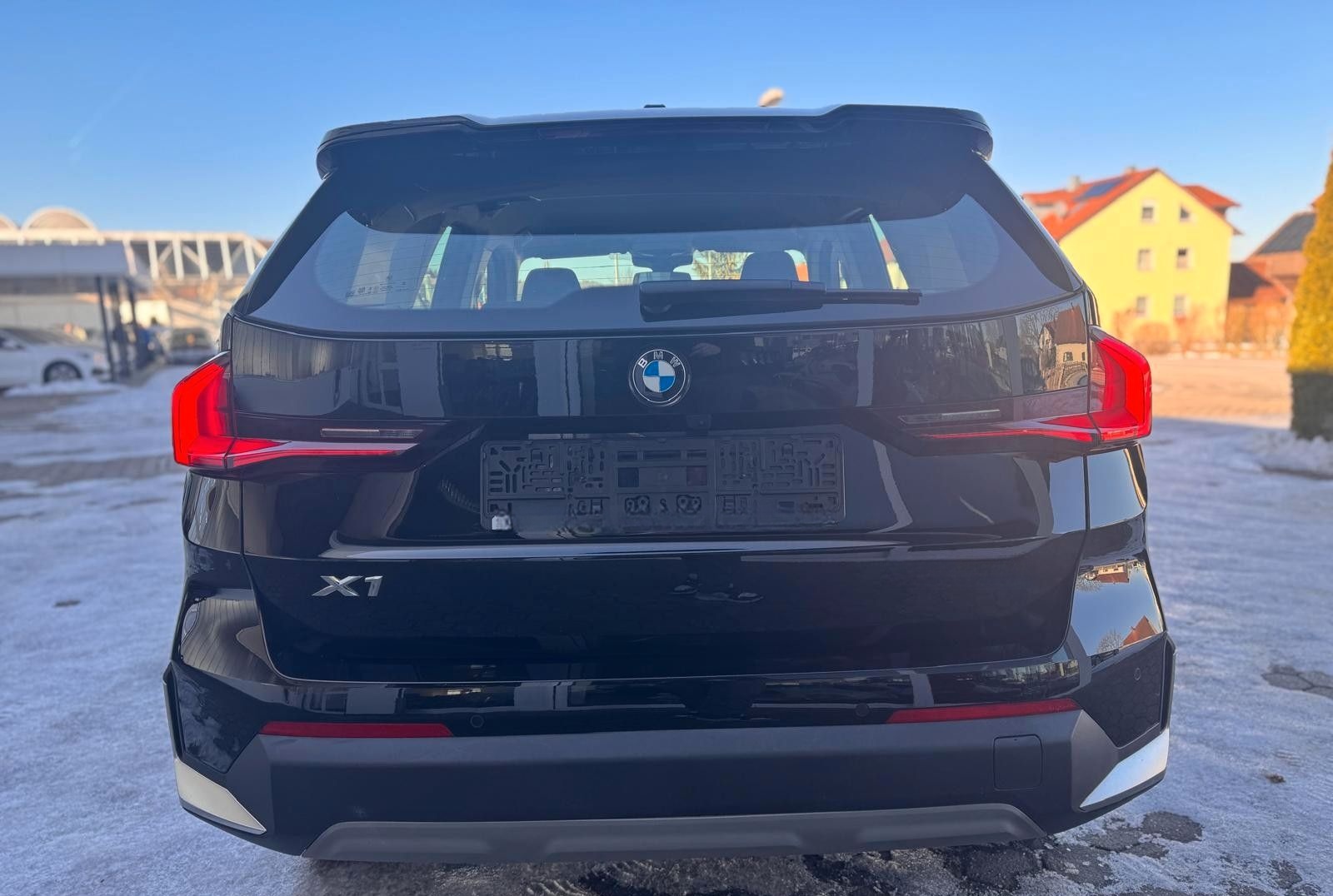 BMW X1 18d sDrive KAMERA NAVI KLIMAAUTOMATIK DAB AHK foto 6