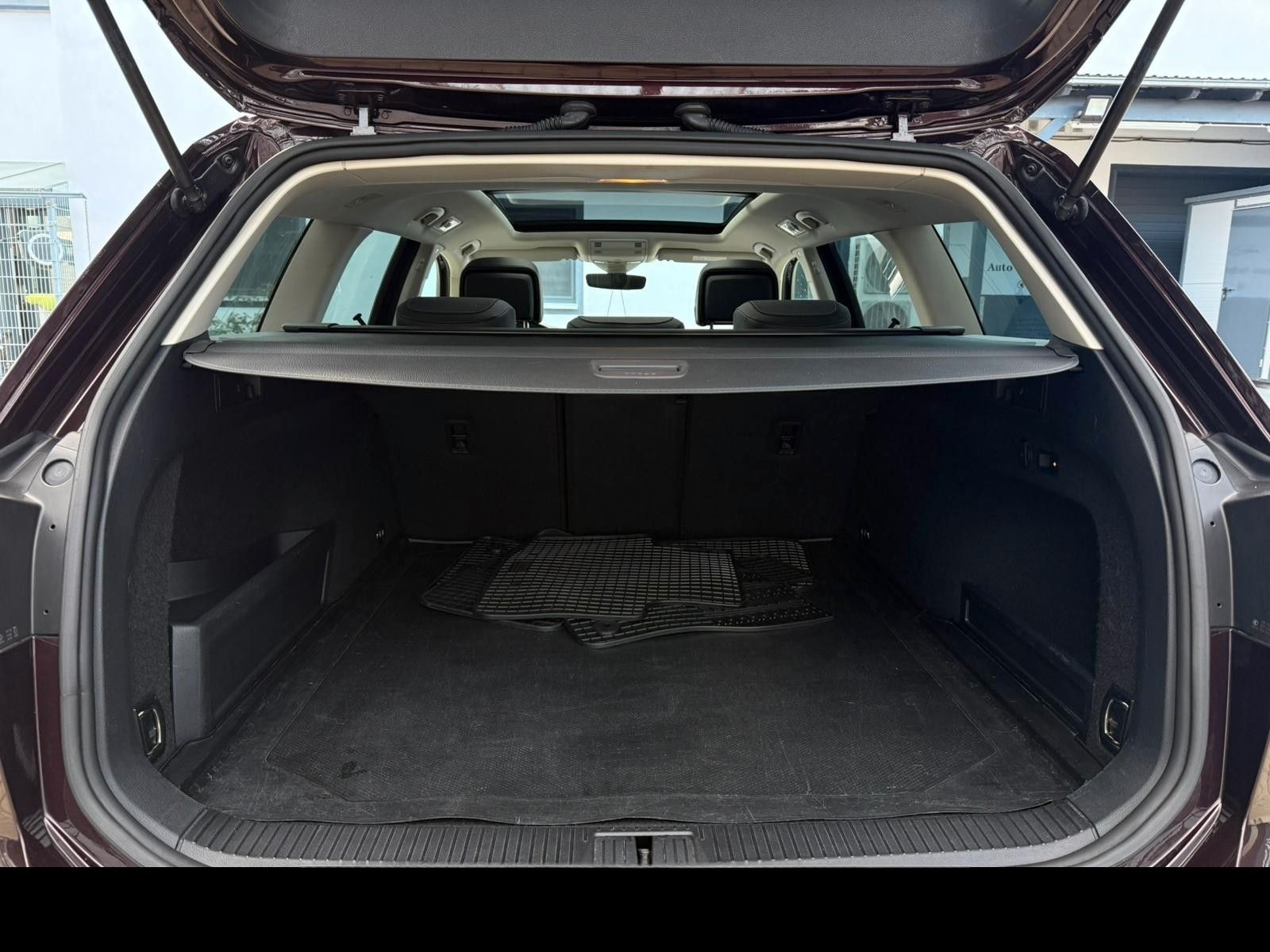 Volkswagen Passat Alltrack 2.0 TDI 4MOTION, AHK, DCC, Pano foto 17