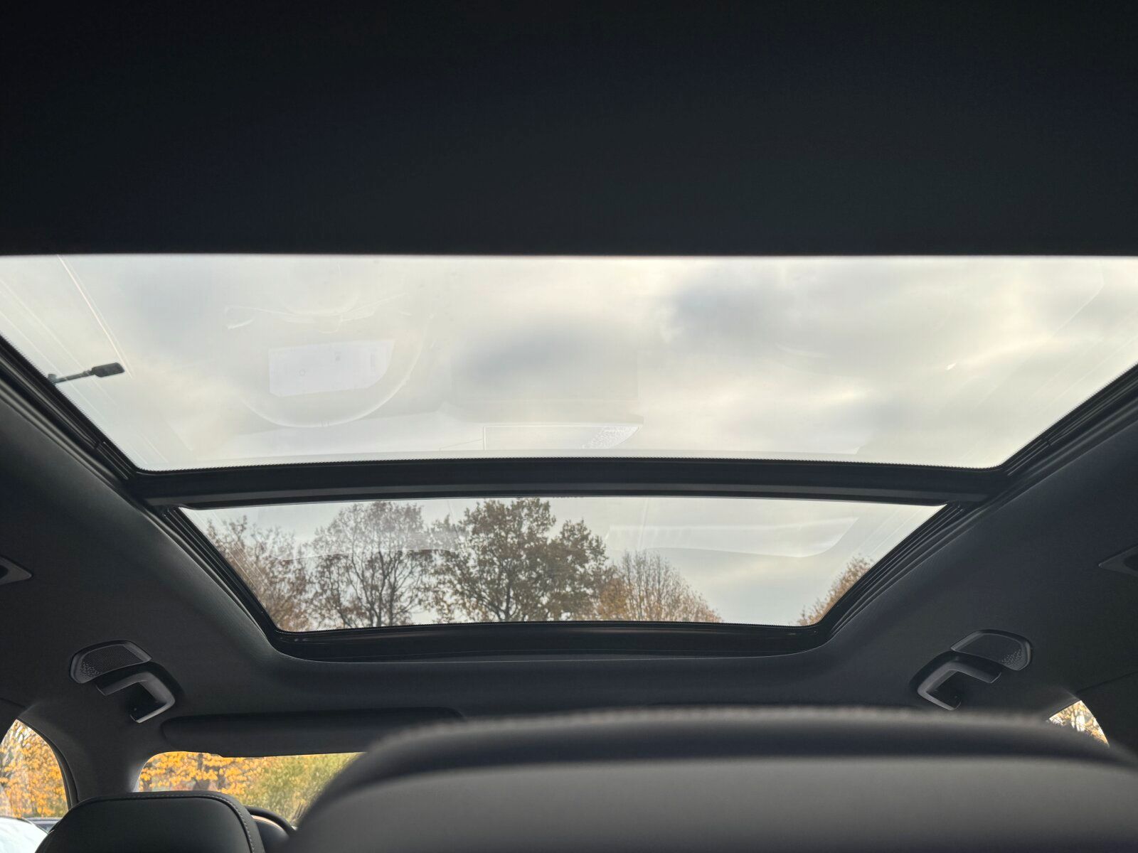 Lynk&Co 08 More Long-Range-Hybrid foto 7