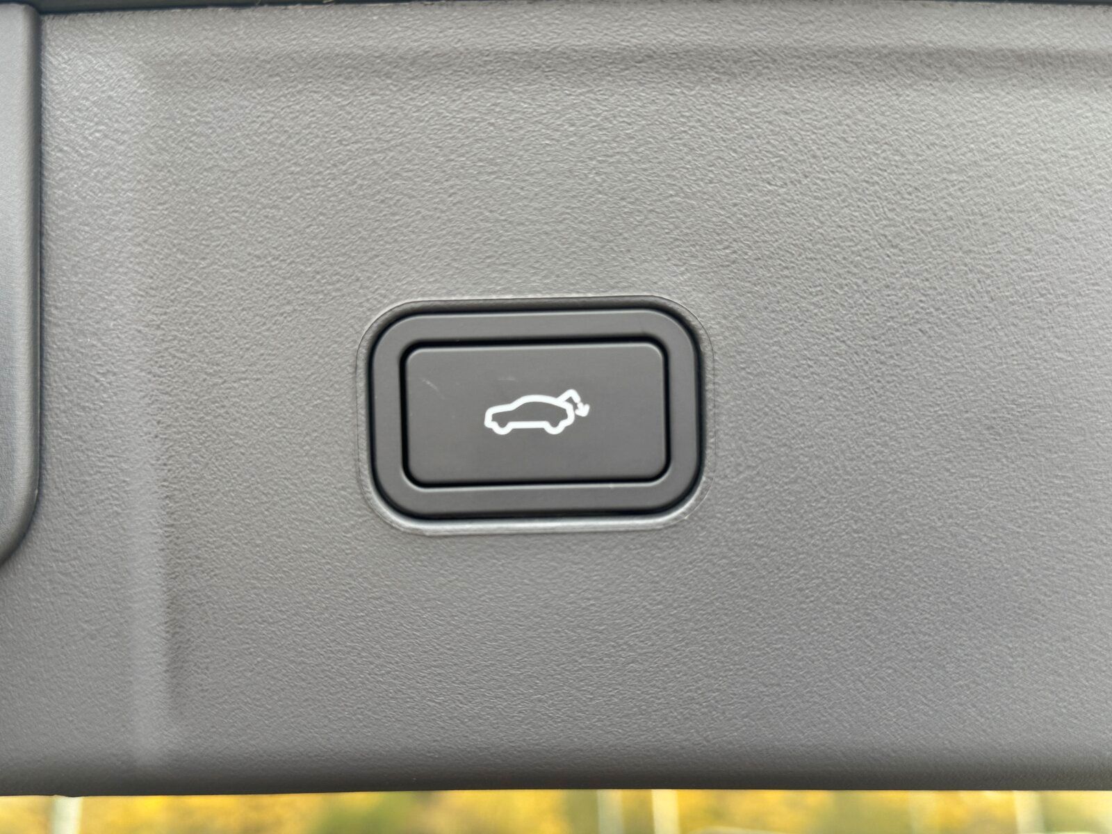 Lynk&Co 08 More Long-Range-Hybrid foto 8