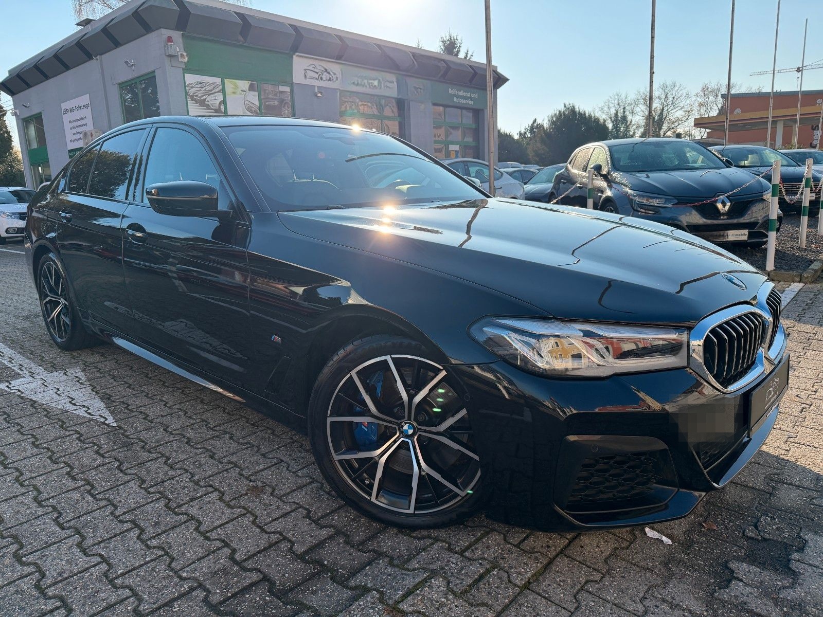 BMW 530 d xDrive M SPORTPAKET STANDHEIZUNG KAMERA foto 2