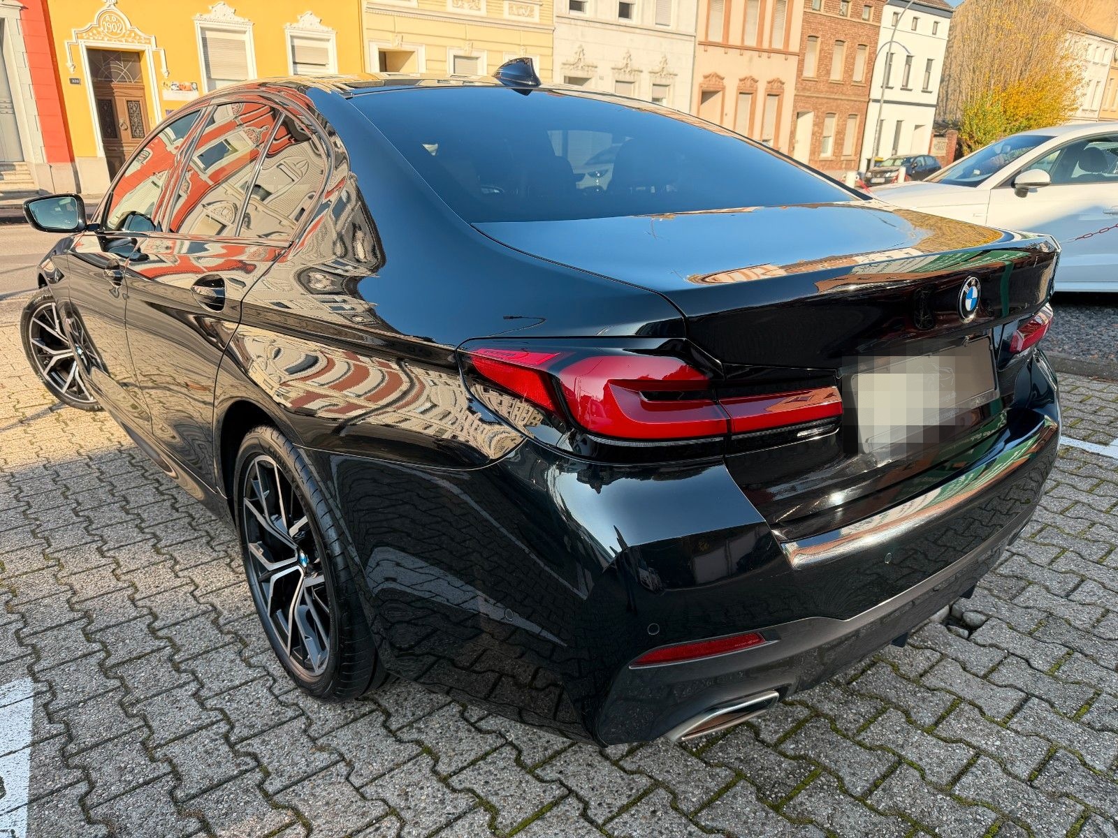 BMW 530 d xDrive M SPORTPAKET STANDHEIZUNG KAMERA foto 5