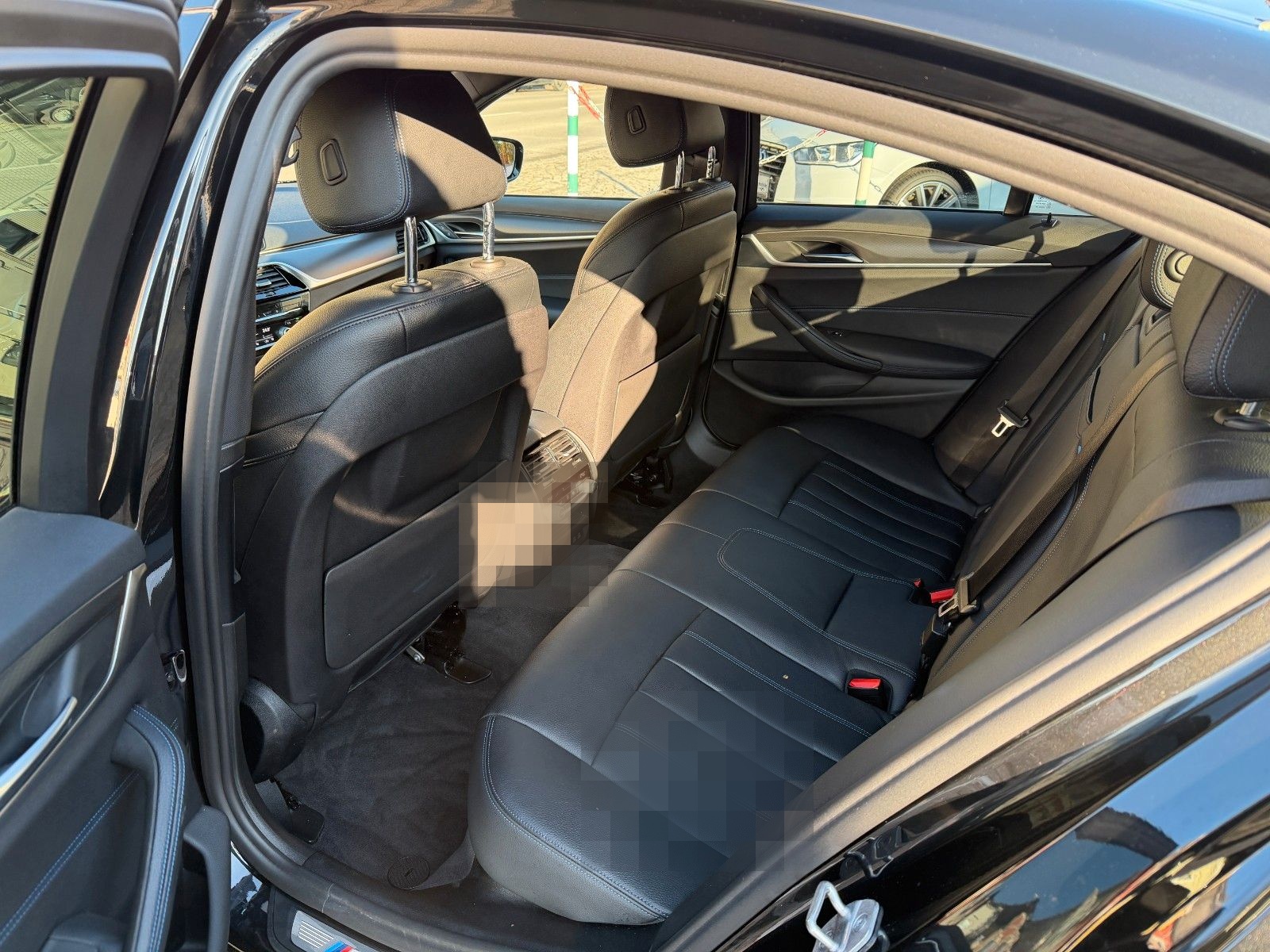 BMW 530 d xDrive M SPORTPAKET STANDHEIZUNG KAMERA foto 10