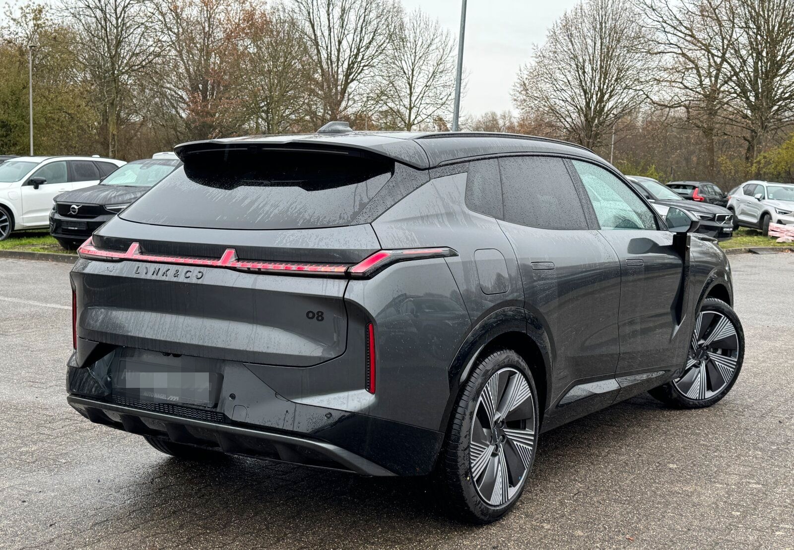 Lynk&Co 08 More Long-Range-Hybrid foto 2