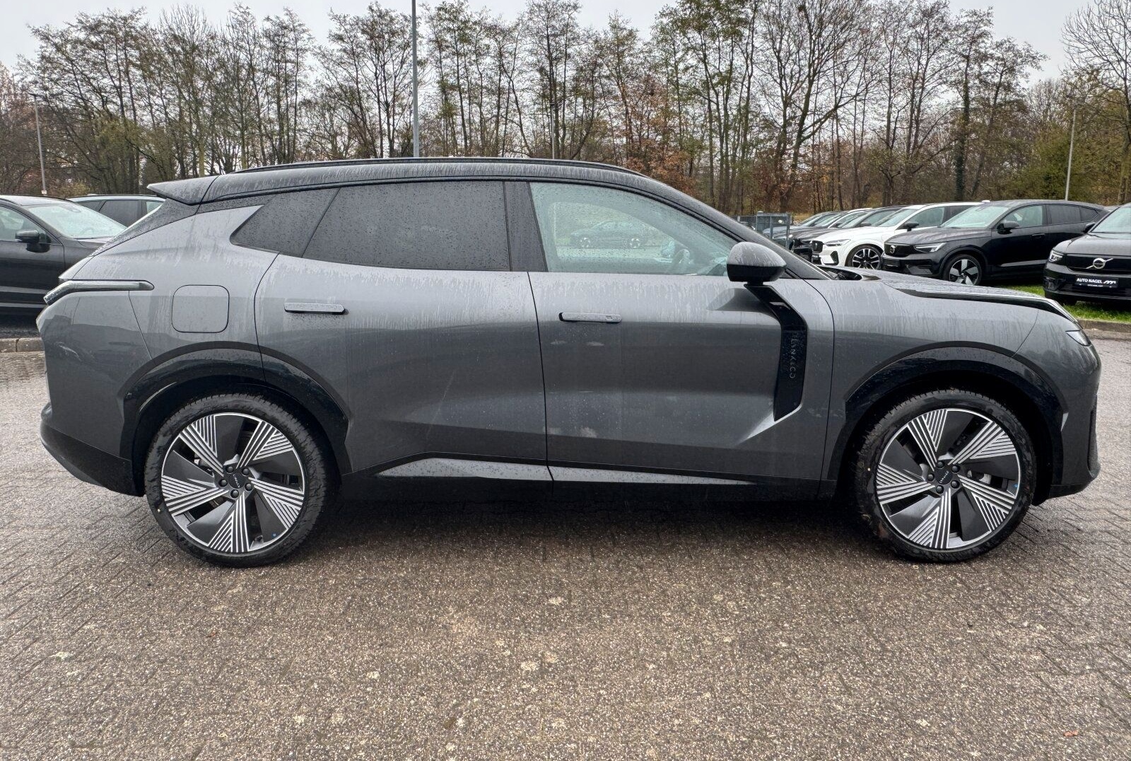 Lynk&Co 08 More Long-Range-Hybrid foto 9