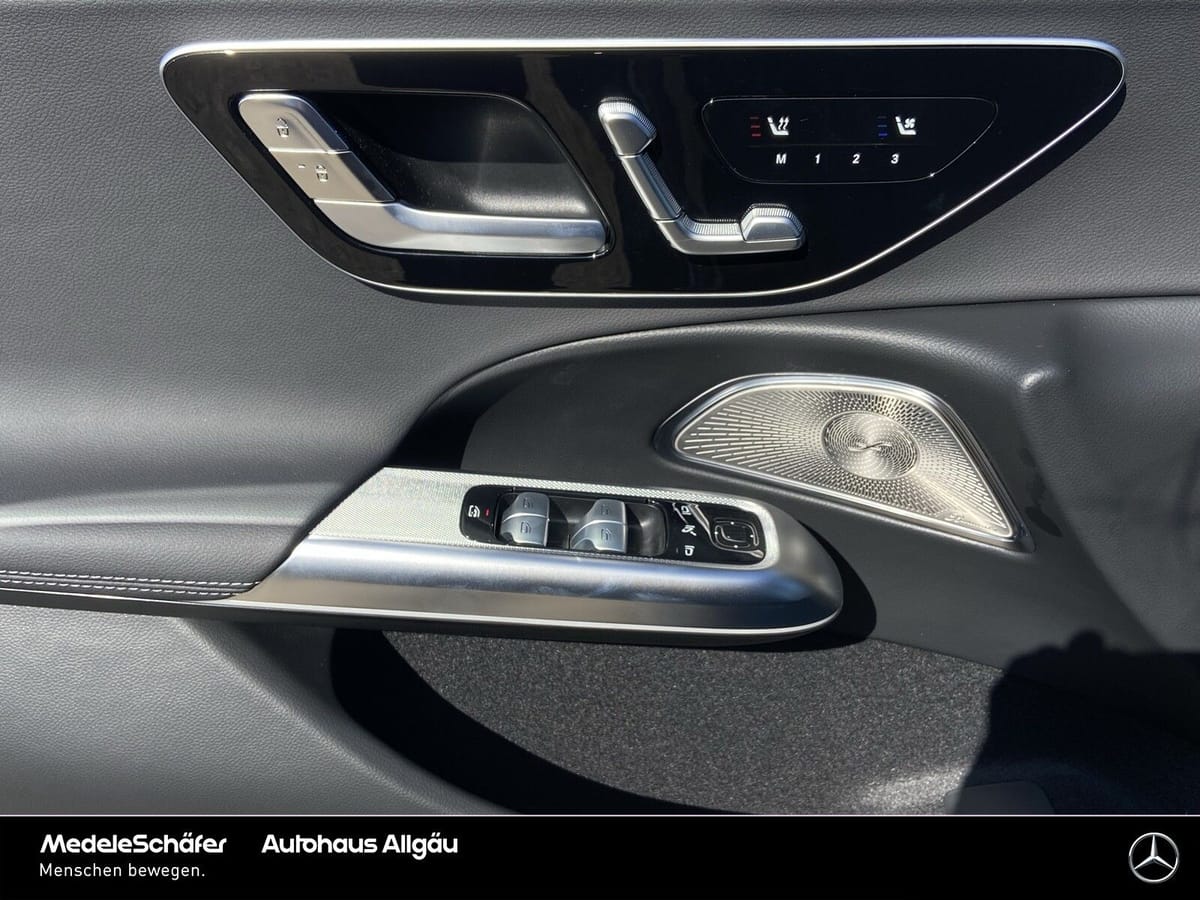 Mercedes-Benz E 450 d 4MATIC Limousine Air Superscr Pano HuD N foto 13