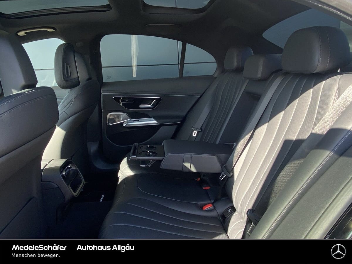 Mercedes-Benz E 450 d 4MATIC Limousine Air Superscr Pano HuD N foto 15