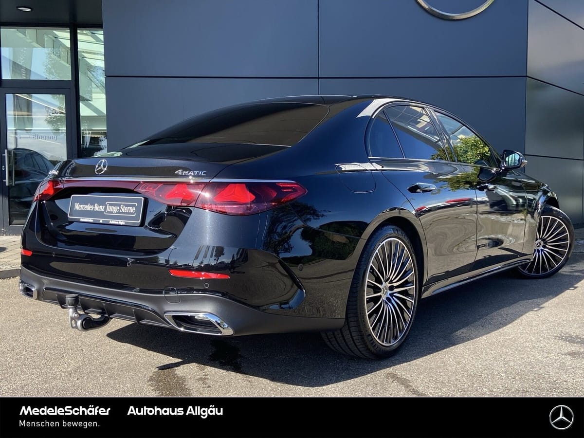 Mercedes-Benz E 450 d 4MATIC Limousine Air Superscr Pano HuD N foto 5