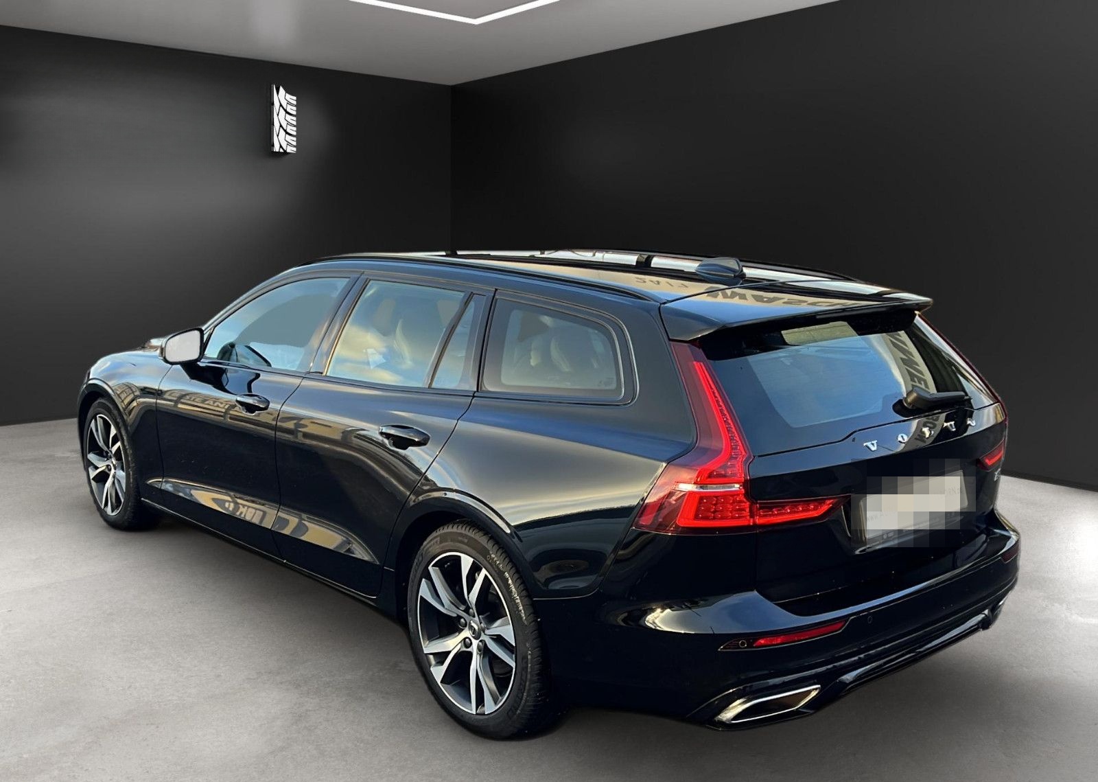 Volvo V60 R Design Memory*Leder*H&K*Kamera*LED*Navi foto 5