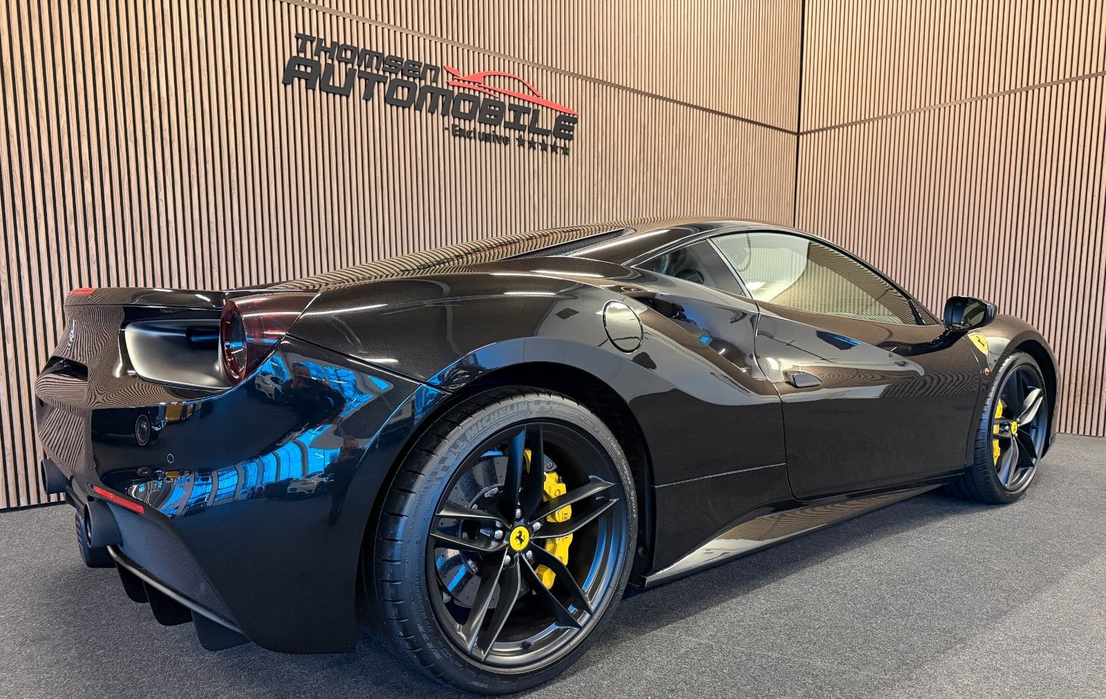Ferrari Carbon Sitze Golddrake, Garantie bis 03/2028 foto 8