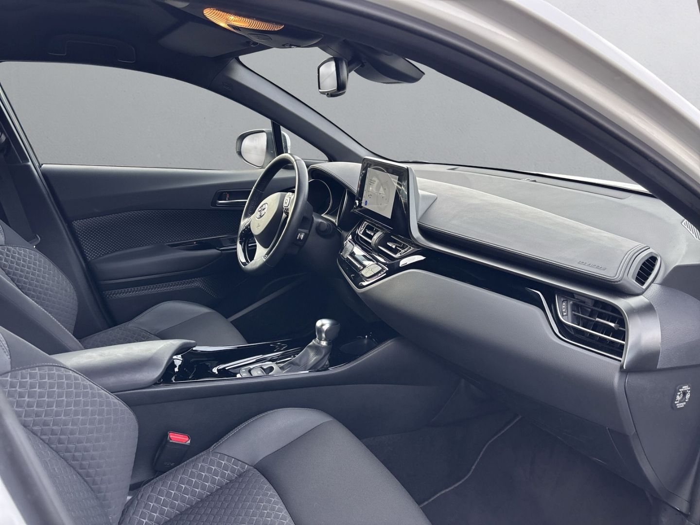 Toyota C-HR Hybrid Team D Navi LED Apple CarPlay Androi foto 14