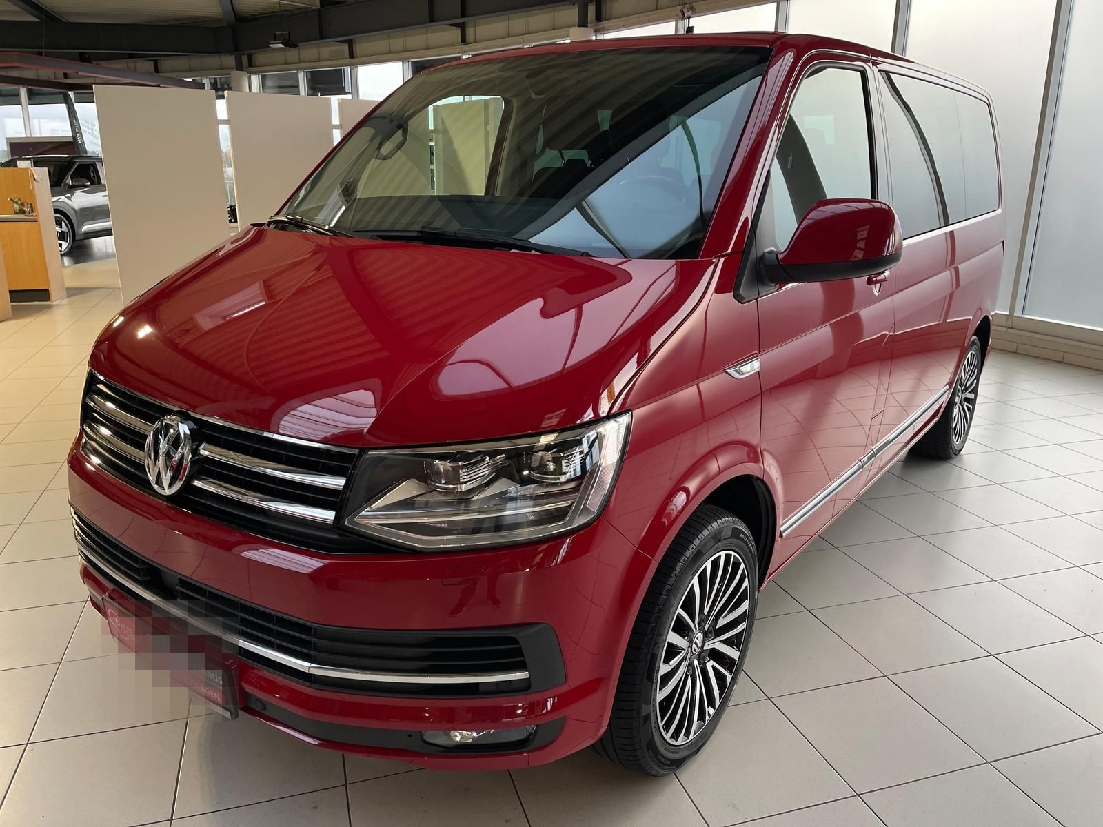 Volkswagen T6 Multivan 2.0 TDI Automatik+Generation Six+AHK foto 2