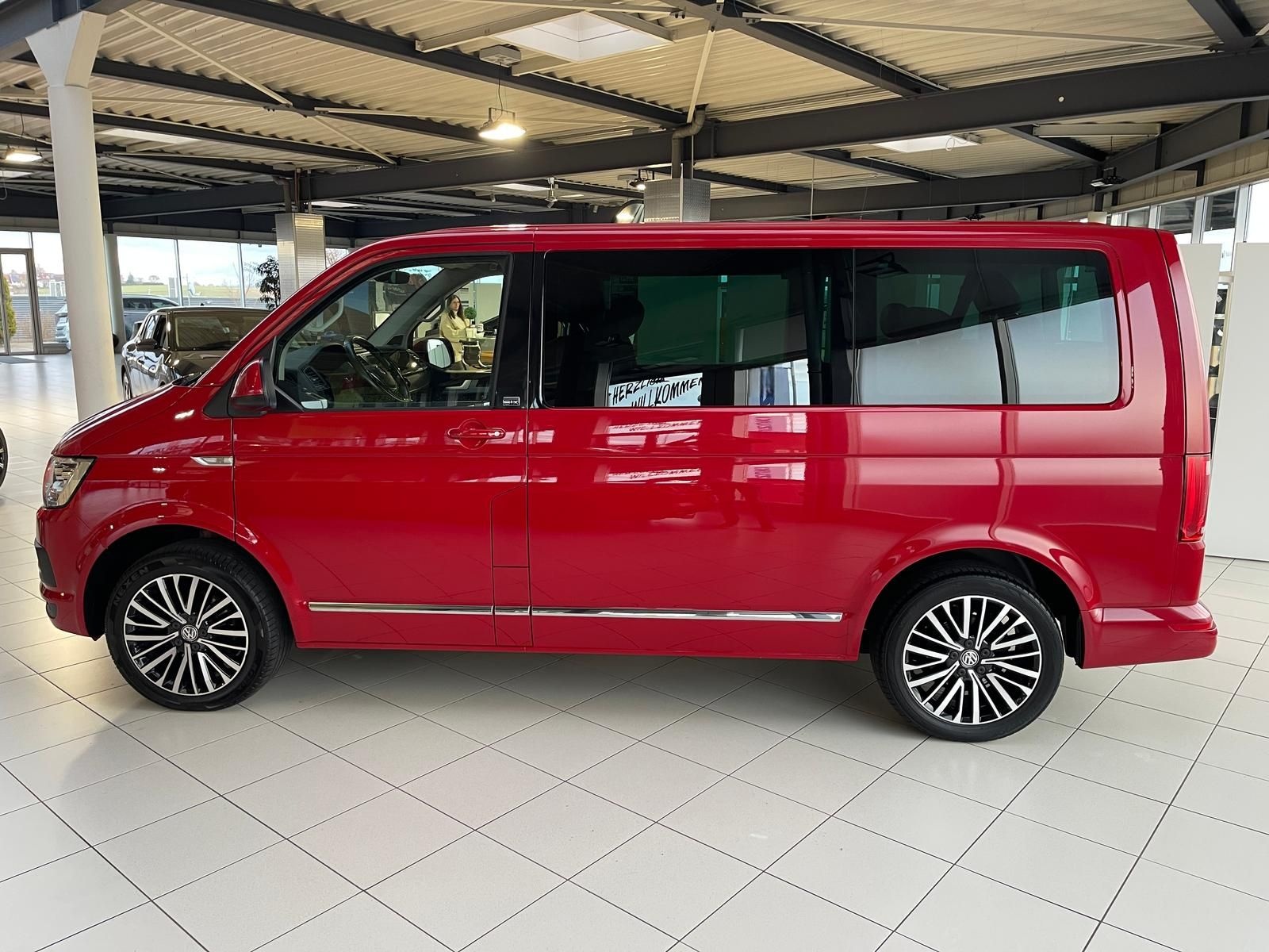 Volkswagen T6 Multivan 2.0 TDI Automatik+Generation Six+AHK foto 3