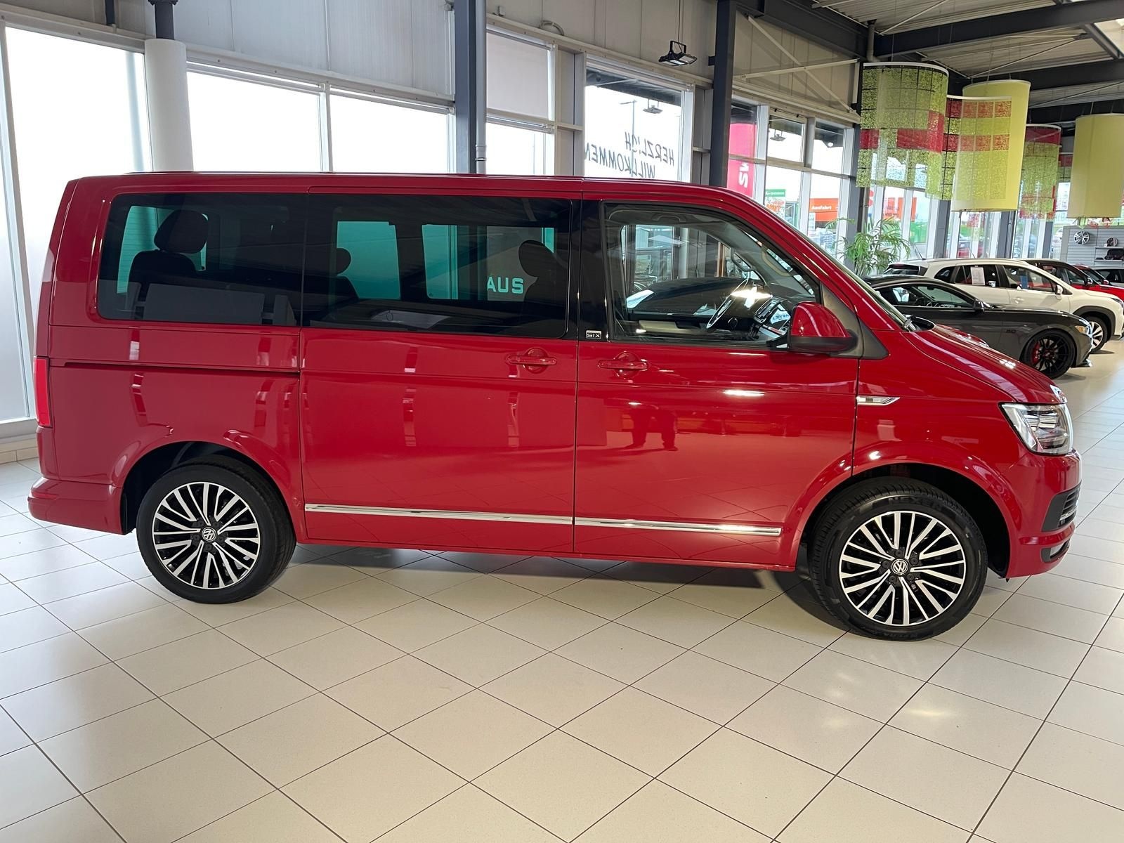 Volkswagen T6 Multivan 2.0 TDI Automatik+Generation Six+AHK foto 6
