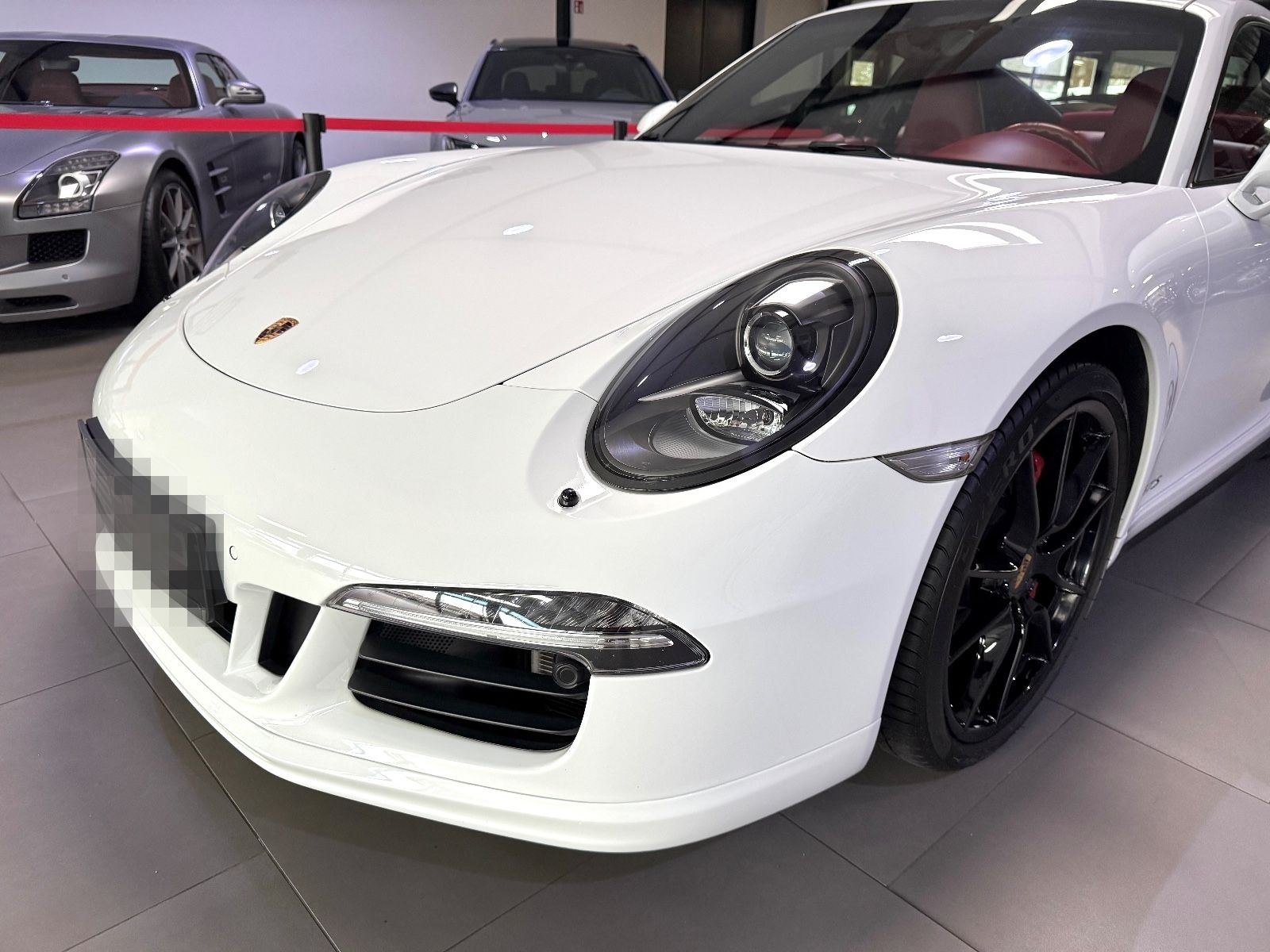 Porsche 911-991 CARRERA 4 GTS PDK CARBON KAMERA BOSE 20" foto 25